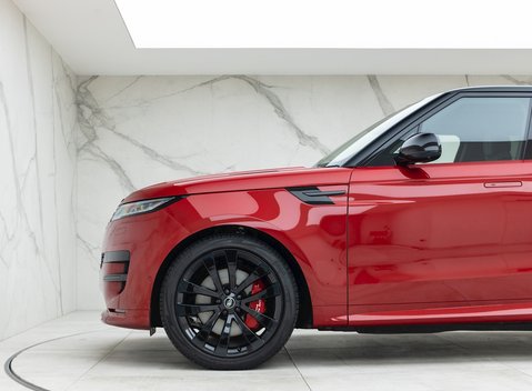 Land Rover Range Rover Sport P510e First Edition 27