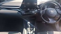Toyota C-HR 1.8 VVT-h Icon SUV 5dr Petrol Hybrid CVT Euro 6 (s/s) (122 ps) 7