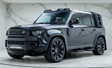Land Rover Defender 110 V8 P525 1