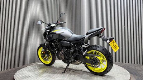 Yamaha MT-07 MT07 2018 ONLY 7K 1 OWNER FULL AKRAPOVIC LONG MOT 700CC 10
