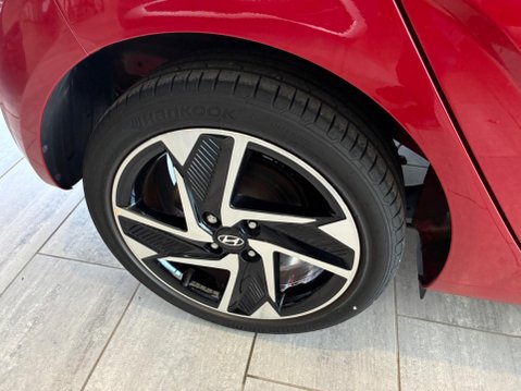 Hyundai i10 1.2 Premium Euro 6 (s/s) 5dr 10