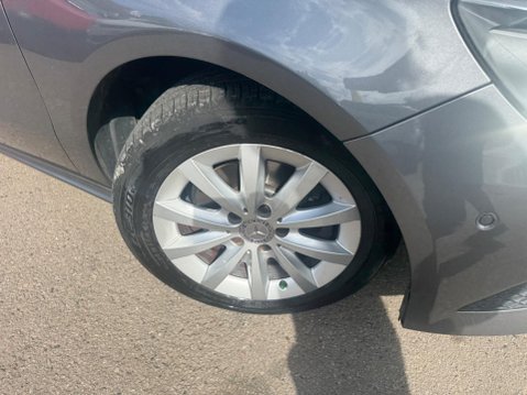 Mercedes-Benz A Class 1.6 A180 SE 7G-DCT Euro 6 (s/s) 5dr 14