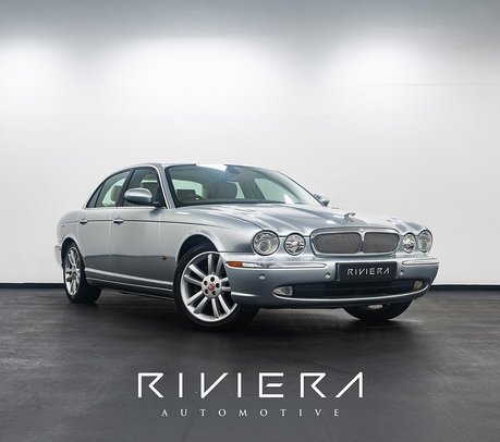Jaguar XJ 3.0 XJ6 Sovereign Saloon 4dr Petrol Automatic (249 g/km, 240 bhp)