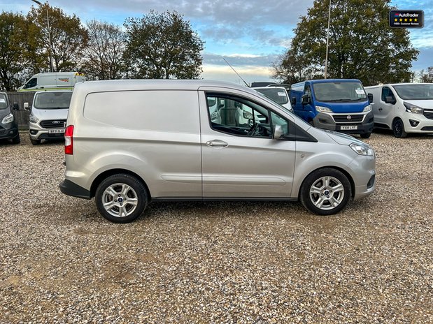 Ford Transit Courier SWB L1H1 Low Roof Limited Air Con Alloys Sensors E 5
