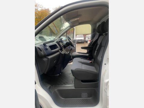 Vauxhall Vivaro 1.6 CDTi 2700 L1 H1 Euro 6 5dr 31