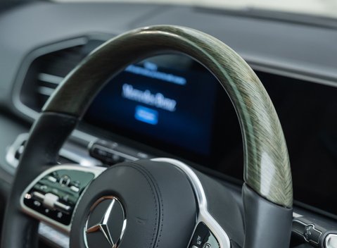 Mercedes-Benz GLS 450 14