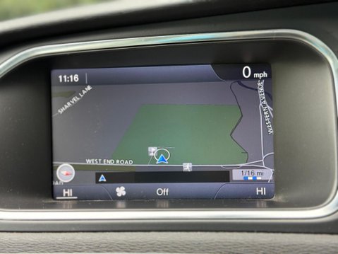 Volvo V40 1.6 D2 SE Lux Nav Euro 5 (s/s) 5dr 14