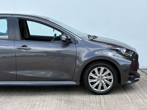 Toyota Yaris 1.5 Yaris Icon HEV CVT 5dr 13