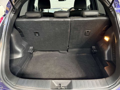 Nissan Juke 1.2 Juke N-Connecta DiG-T 5dr 44