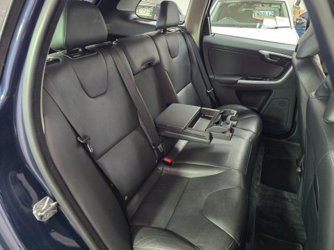 Volvo XC60 2.0 D4 SE Lux Nav Geartronic Euro 6 (s/s) 5dr 16