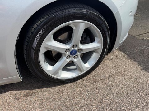 Ford Mondeo 2.0 TDCi Titanium Powershift Euro 6 (s/s) 5dr 52