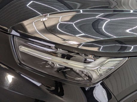 Volvo XC40 1.5 XC40 R-Design T5 Recharge Auto 5dr 28