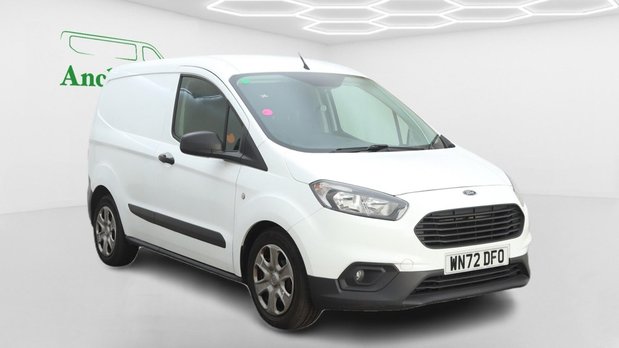 Ford Transit Courier SWB L1H1 Low Roof Trend Air Con EURO 6 NO VAT 2