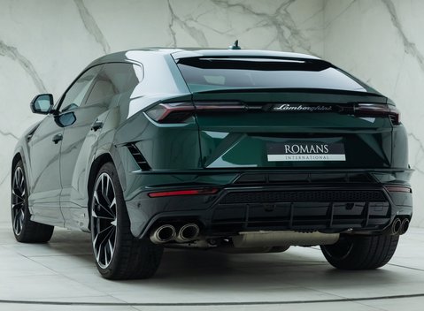 Lamborghini Urus S 10