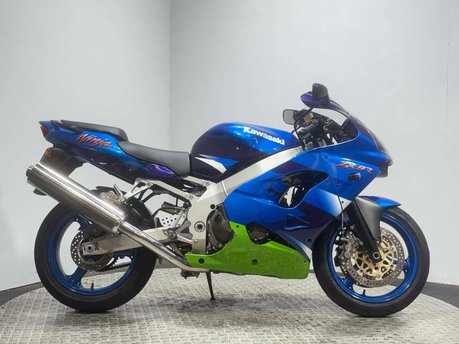 Kawasaki ZX ZX9R 2000 ONLY 6K 1 OWNER RUNNING PROJECT BIKE SPORT BIKE