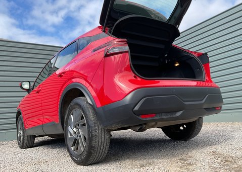 Nissan Qashqai DIG-T ACENTA PREMIUM MHEV 17