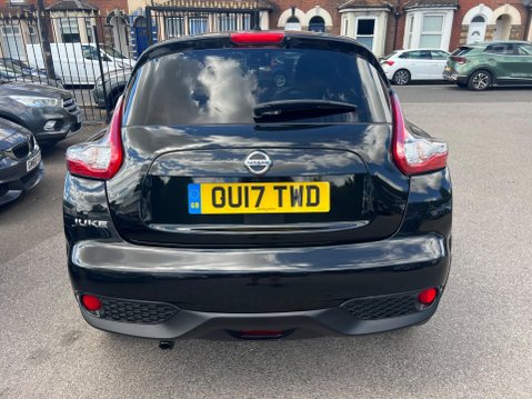 Nissan Juke 1.2 DIG-T N-Connecta Euro 6 (s/s) 5dr 5
