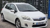 Toyota Auris 1.8 VVT-h T Spirit Hatchback 5dr Petrol Hybrid CVT Euro 5 (s/s) (136 ps) 5
