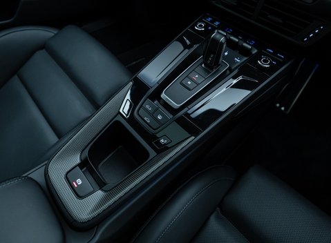 Porsche 911 Carrera 4 GTS (992.2) 25