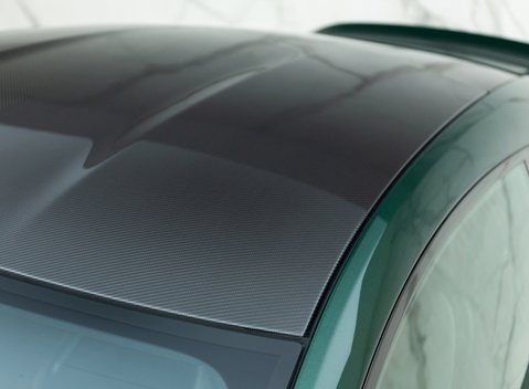 Aston Martin V12 Vantage 26