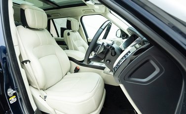 Land Rover Range Rover 4.4 SDV8 Autobiography 10
