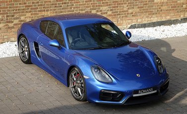 Porsche Cayman GTS 3