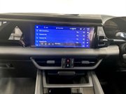Porsche Macan 100kWh 4 SUV 5dr Electric Auto 4WD (408 ps) 1 Owner - Sensors - Bluetooth 18