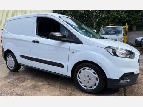 Ford Transit Courier 1.5 TDCi L1 Euro 6 5dr 7