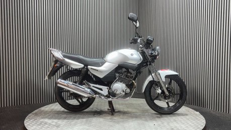 Yamaha YBR 125 2005 20K CARBED MODEL PROJECT LEARNER BIKE 125CC 1