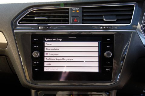 Volkswagen Tiguan Allspace LIFE TSI DSG 25