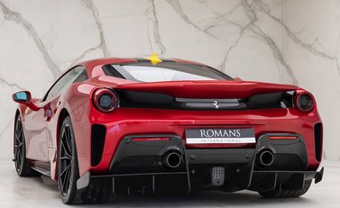 Ferrari 488 Pista 3