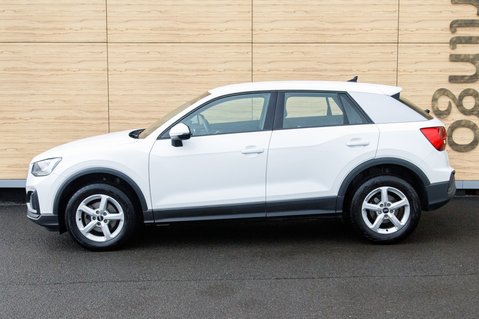 Audi Q2 TFSI TECHNIK 13