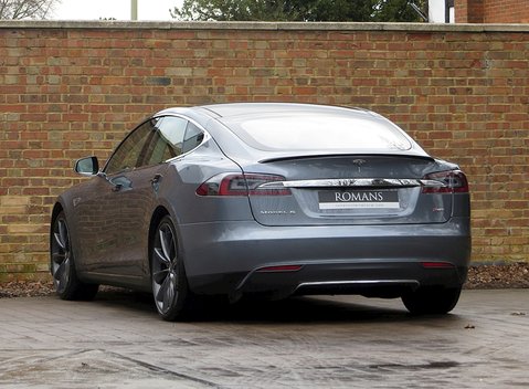 Tesla Model S P85 6