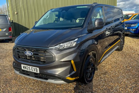 Ford Transit Custom LWB L2H1 Low Roof Trail 320 Air Con Alloys Camera Sensors SELECT