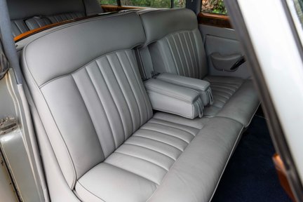 Rolls-Royce Silver Cloud II LWB 23