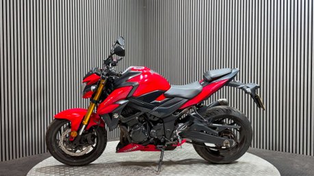 Suzuki GSX-S 2017 96K GOOD RUNNING PROJECT BIKE SPARES OR REPAIR 750CC 4