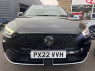 MG ZS TROPHY 3