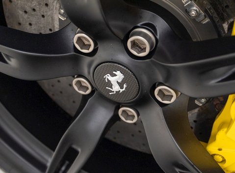 Ferrari 458 Speciale 19