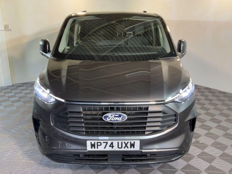 Ford Transit Custom 2.0 300 EcoBlue Limited Crew Van Auto L2 H1 Euro 6 (s/s) 5dr 4