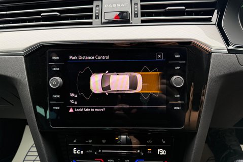 Volkswagen Passat GTE DSG - VAT Q - 1 OWNER - PLUG IN HYBRID - 3 IN STOCK 57