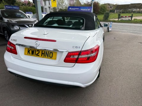 Mercedes-Benz E Class 2.1 E250 CDI BlueEfficiency Sport Cabriolet G-Tronic+ Euro 5 (s/s) 2dr 19