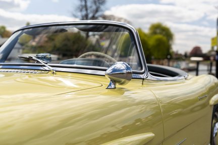Mercedes-Benz SL Series 300SL Roadster 14