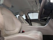 Jaguar XE 2.0 XE Portfolio i Auto 4dr 38