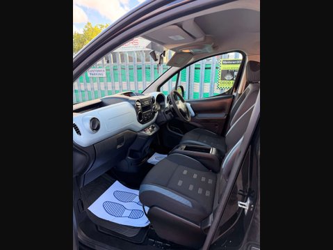 Citroen Berlingo Multispace 1.6 Berlingo Multispace Air XTR e-HDi Semi-Auto 5dr 16