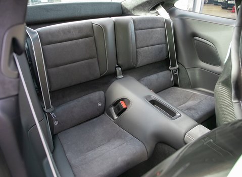 Porsche 911 (991) Carrera GTS 13