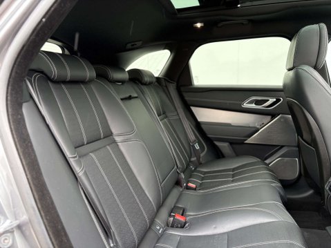 Land Rover Range Rover Velar 2.0 Range Rover Velar R-Dynamic HSE D240 Auto 4WD 5dr 25