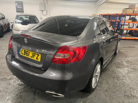 Suzuki Kizashi 2.4 16V Sport CVT 4WD Euro 5 4dr 33