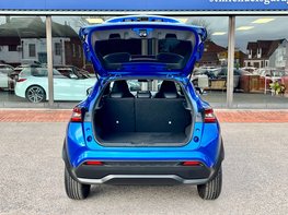 Nissan Juke 1.0 Juke N-Connecta DiG-T Semi-Auto 5dr 70