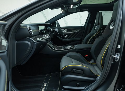 Mercedes-Benz E Class AMG E 63 S FINAL EDITION 19
