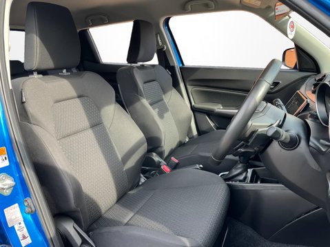 Suzuki Swift 1.2 Dualjet 83 12V Hybrid SZ5 5dr Auto 19